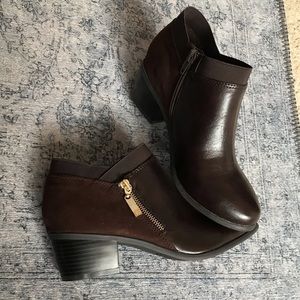 Brand New! Ankle booties, Dark Brown